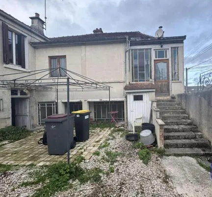Maison T3 à Saint-Rémy à vendre aux enchères - Opportunité exceptionnelle
