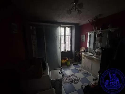 Maison T3 à Saint-Rémy à vendre aux enchères - Opportunité exceptionnelle 