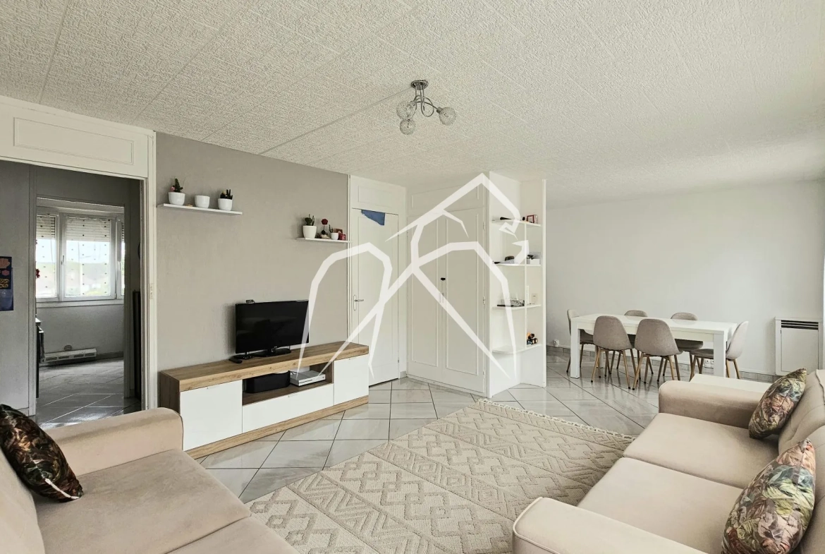 Appartement lumineux de 80 m² avec 3 chambres à Grand-Quevilly (76120) 