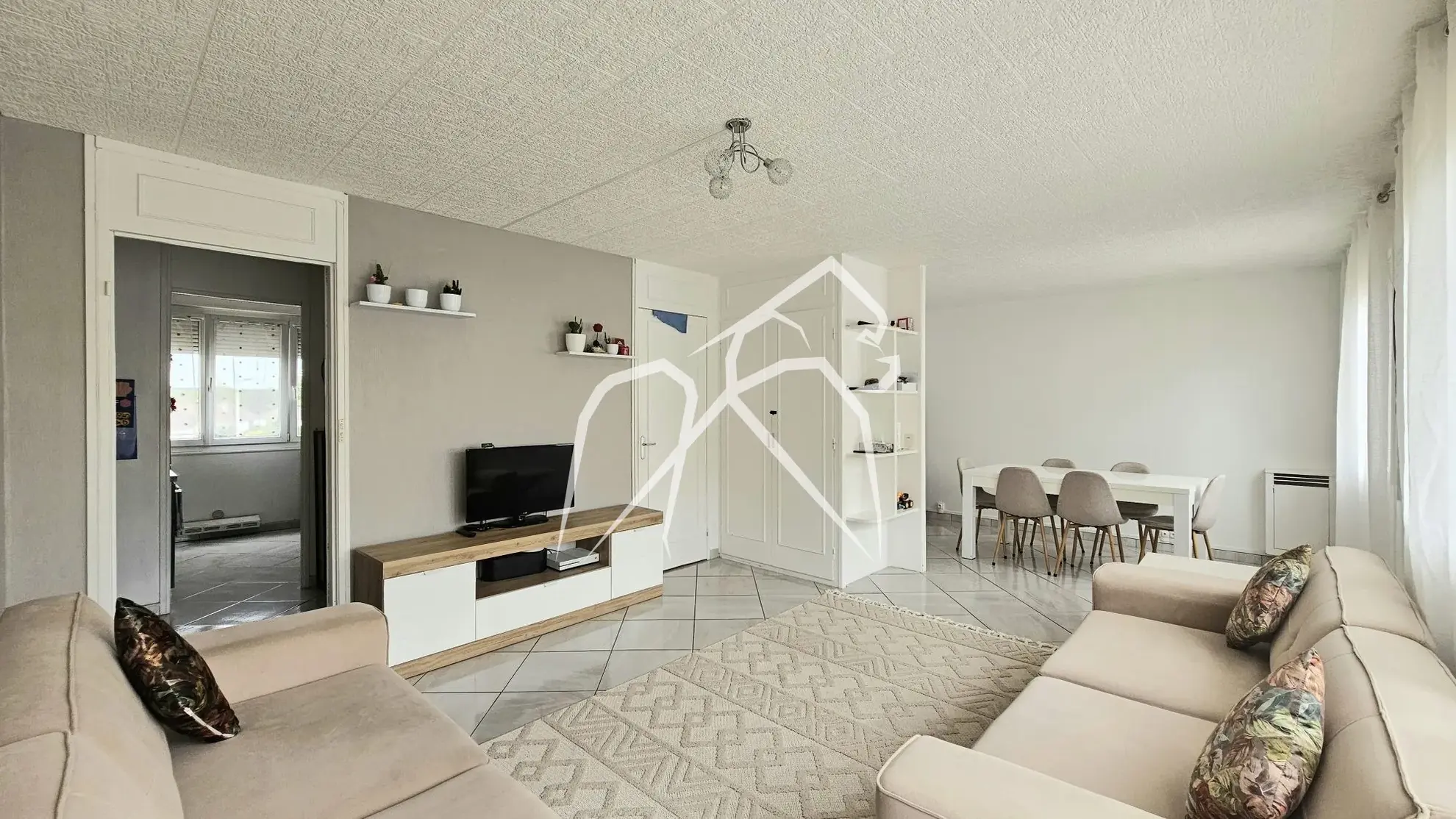 Appartement lumineux de 80 m² avec 3 chambres à Grand-Quevilly (76120) 