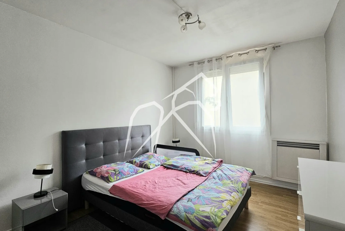 Appartement lumineux de 80 m² avec 3 chambres à Grand-Quevilly (76120) 