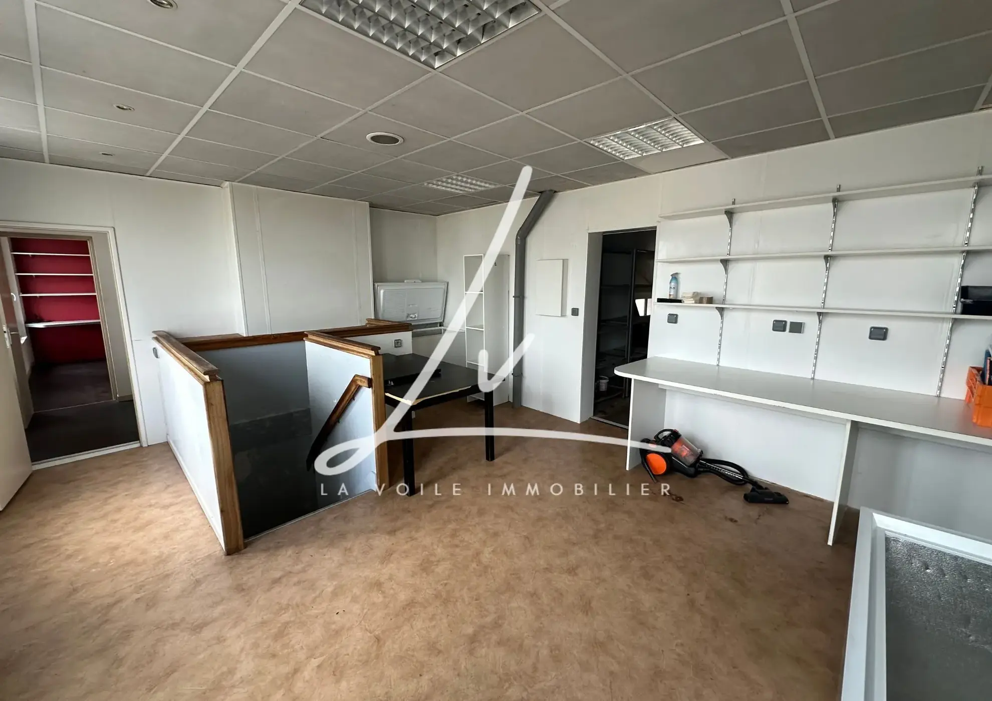 Immeuble mixte à vendre à Lisieux - Commerce et habitation - 170 m² 