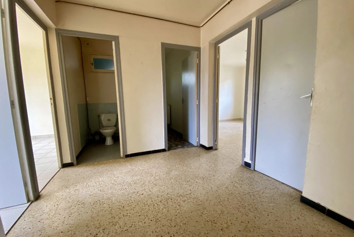 Appartement à vendre à Saint-Uze avec jardin et parking – 63 m² 