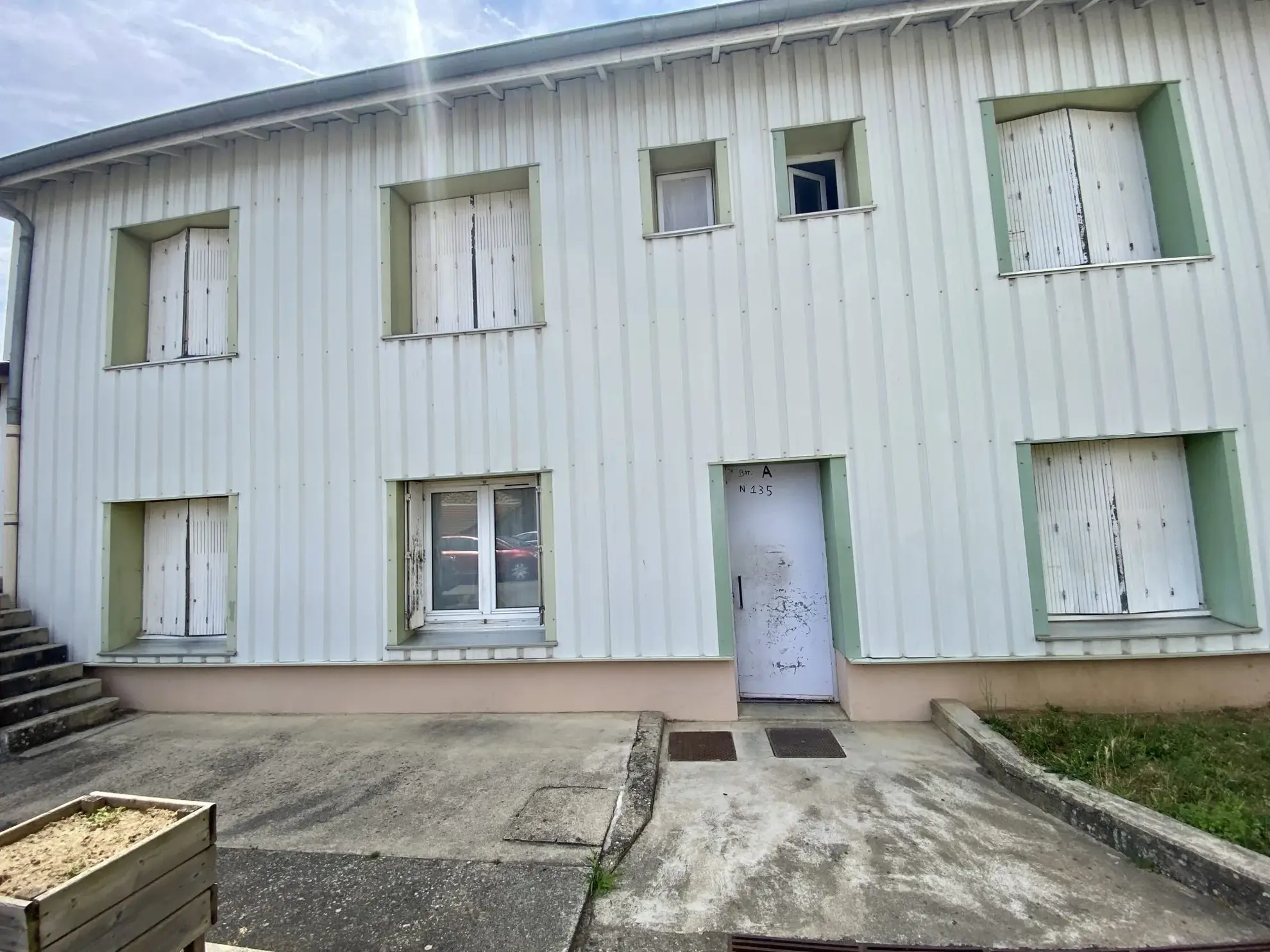 Appartement à vendre à Saint-Uze avec jardin et parking – 63 m² 