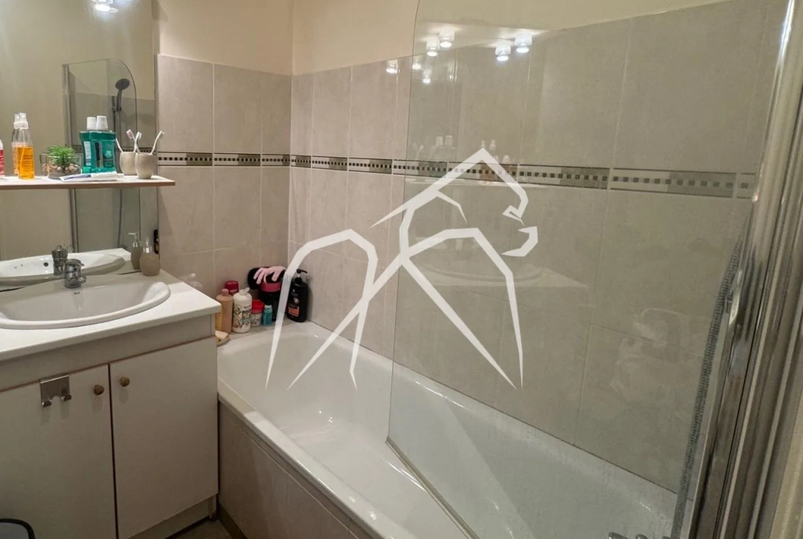 Appartement T2 de 47 m² avec balcon à Rouen - Investissement rentable 