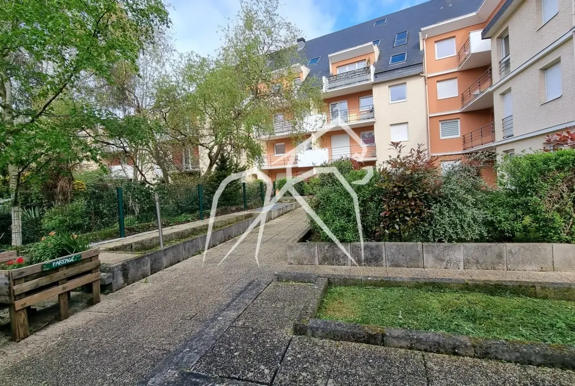 Appartement T2 de 47 m² avec balcon à Rouen - Investissement rentable 