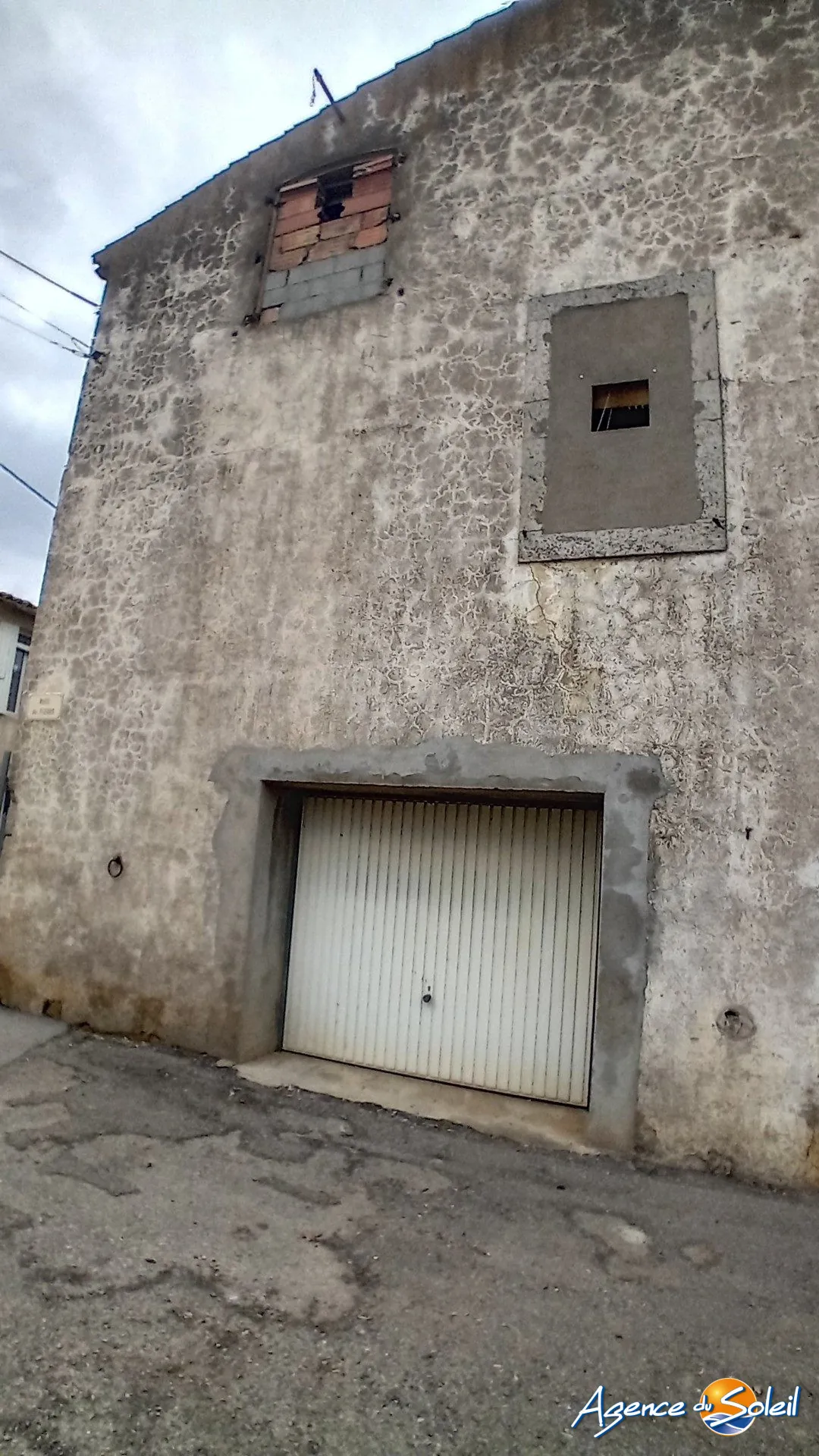 Vaste grange à Ribaute avec fort potentiel d'aménagement en vente 