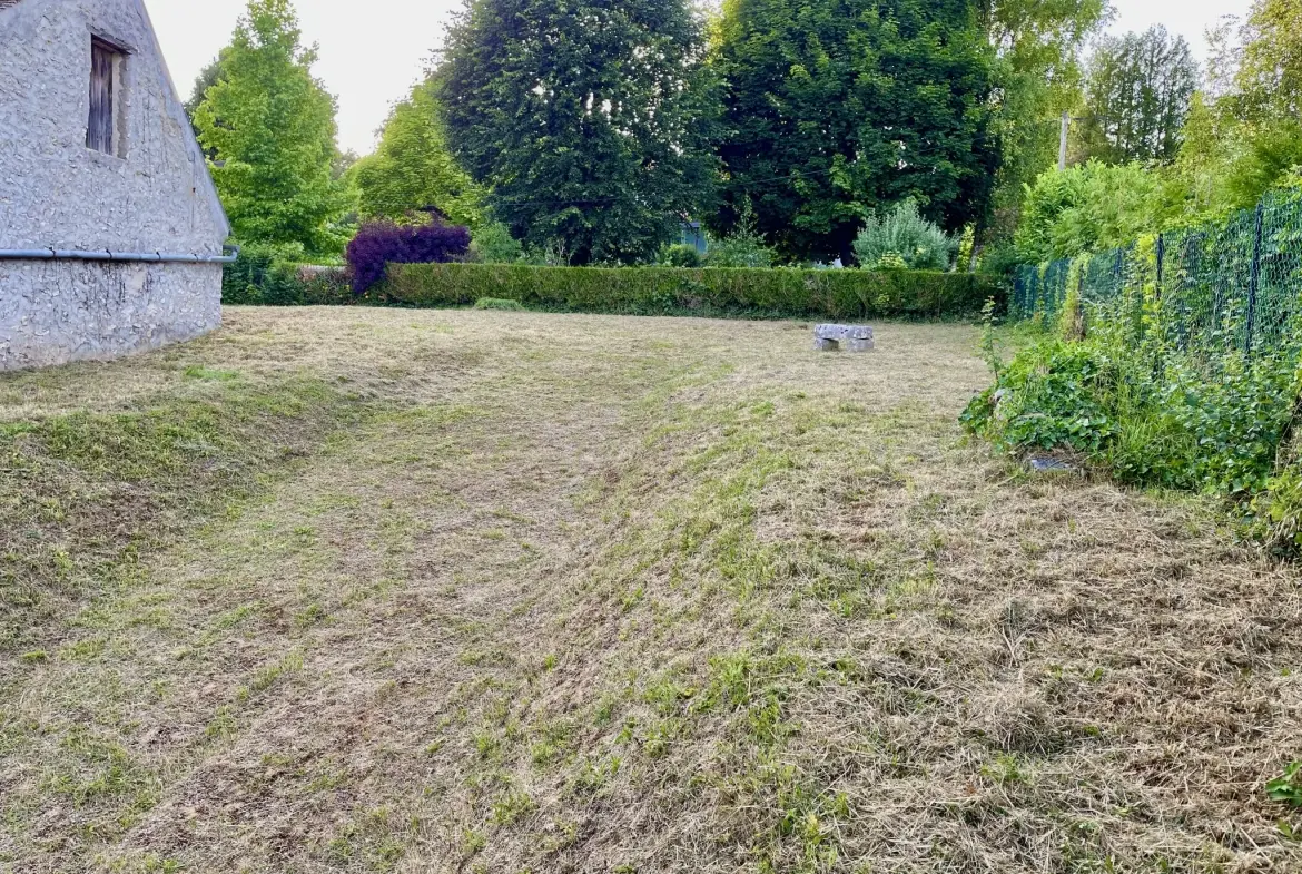 Terrain constructible de 584 m² à Maisse, secteur calme proche commodités 