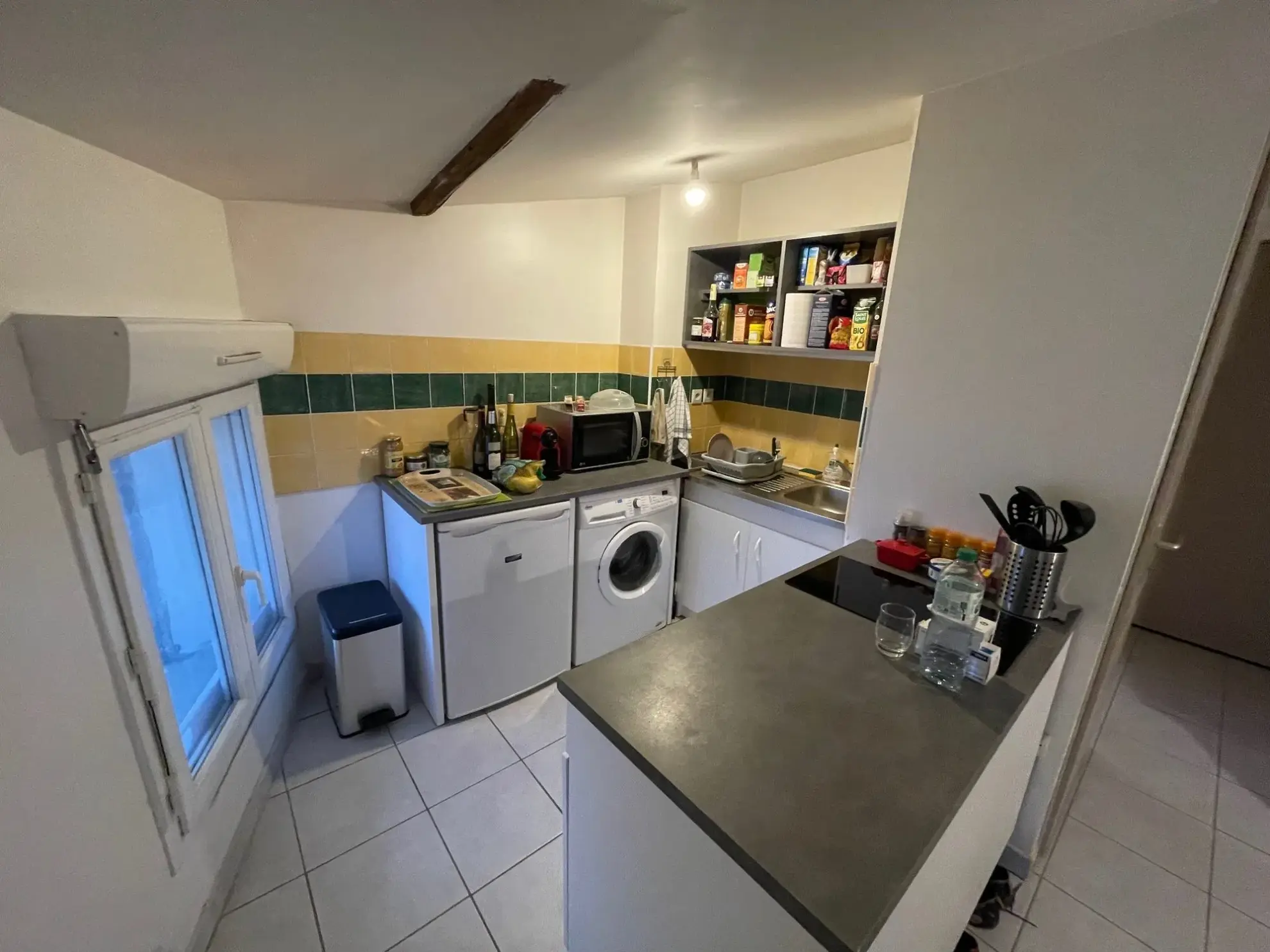 CUISINE Appartement T2 à Nébian idéal investisseur ou premier achat 
