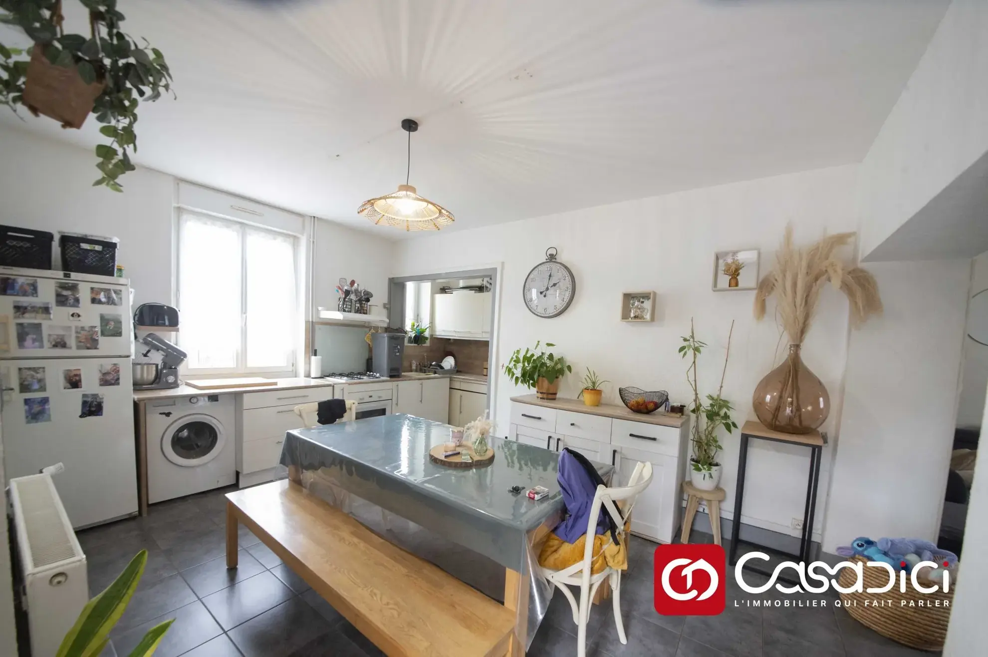 Maison à vendre à Imphy de 98 m² avec 2 appartements, terrasse et garage 