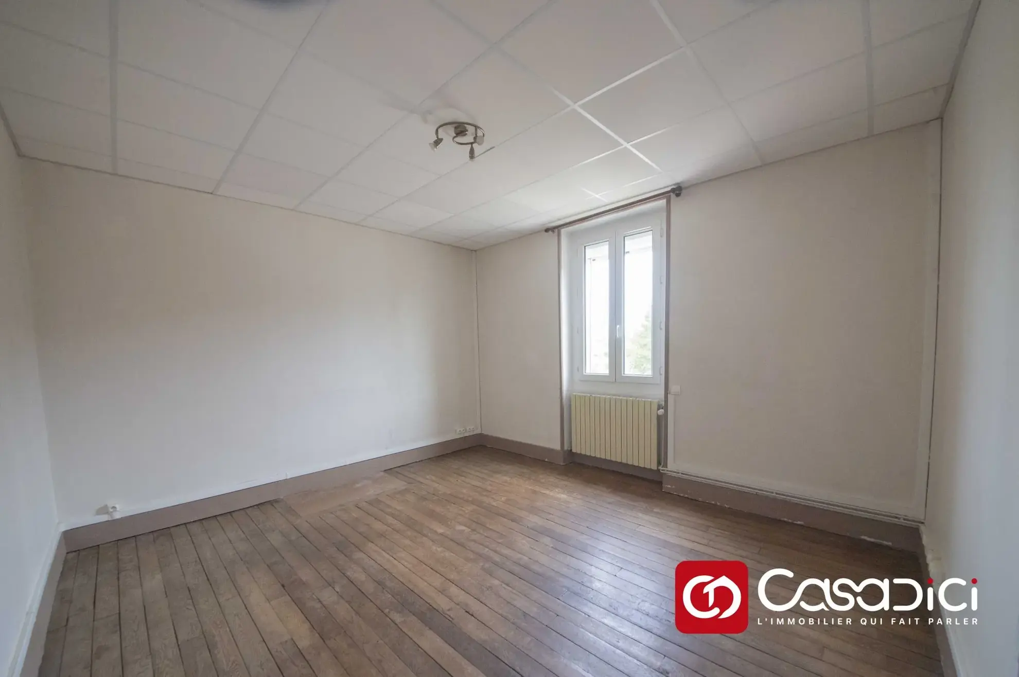 Maison à vendre à Imphy de 98 m² avec 2 appartements, terrasse et garage 