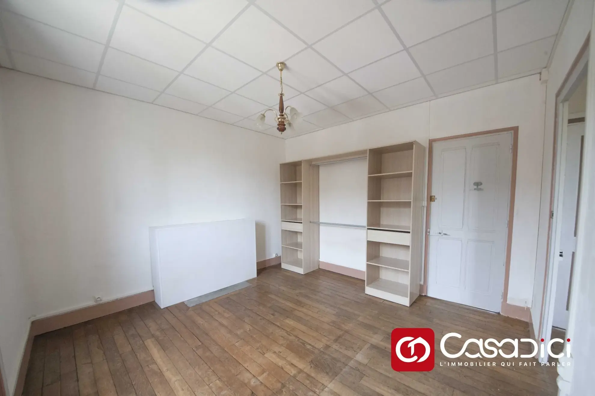 Maison à vendre à Imphy de 98 m² avec 2 appartements, terrasse et garage 
