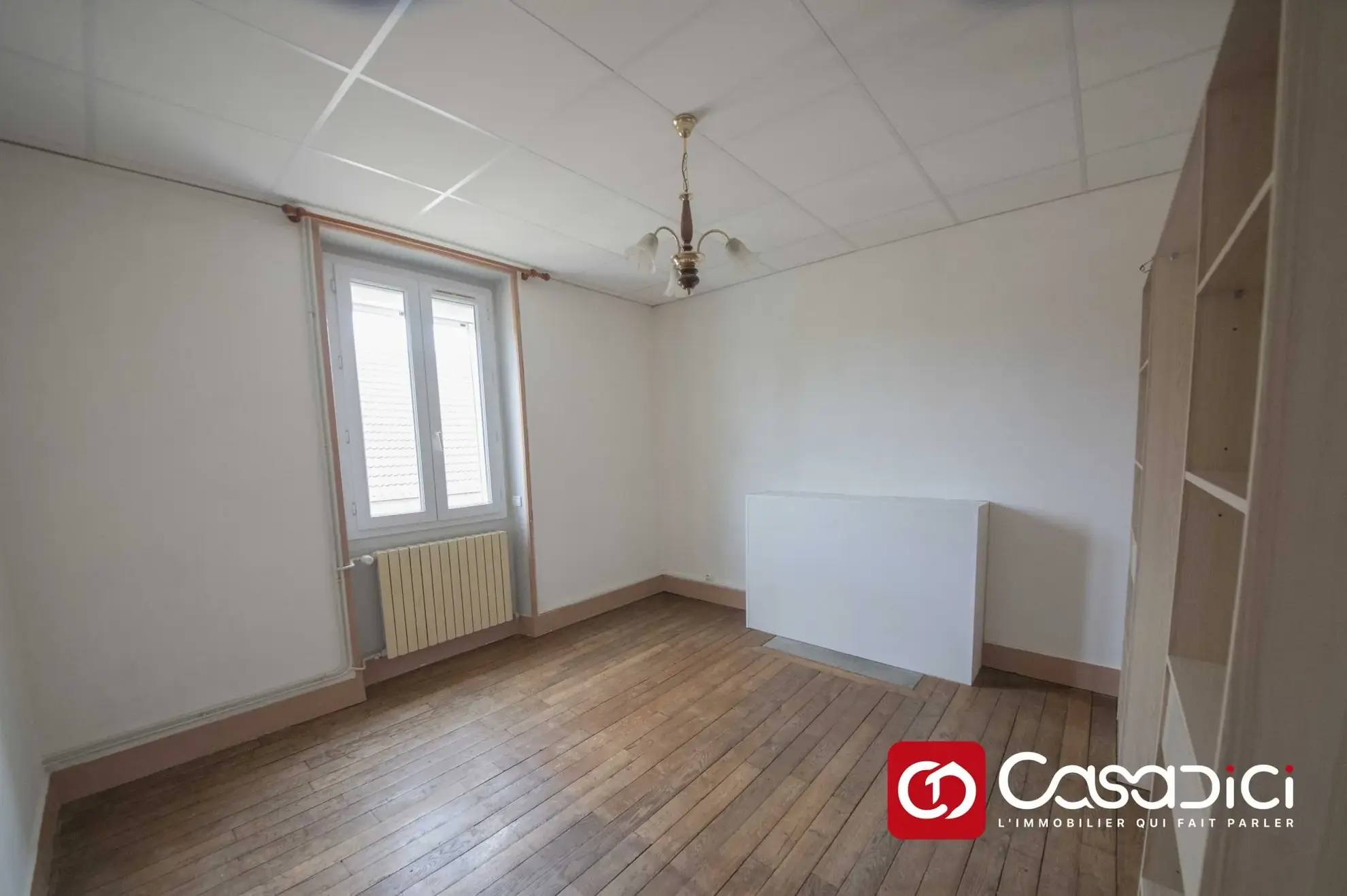 Maison à vendre à Imphy de 98 m² avec 2 appartements, terrasse et garage 
