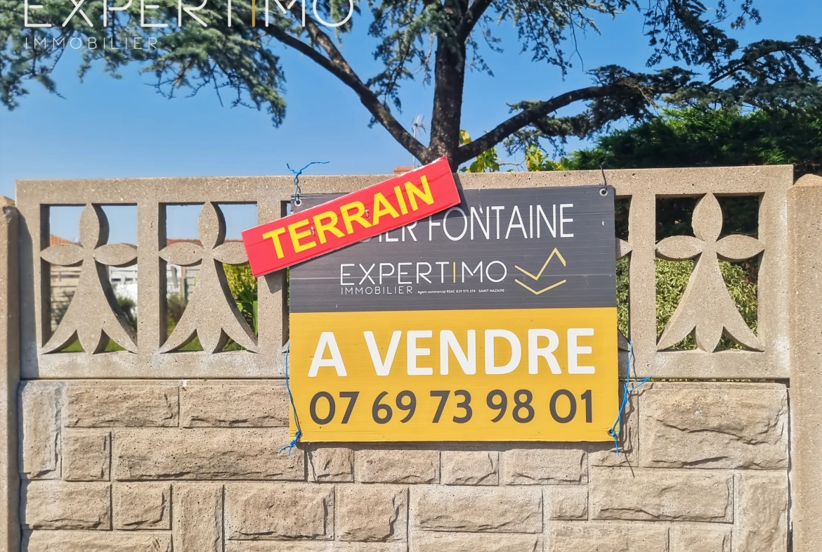 Terrain à bâtir de 330 m² proche de la mer à Les Moutiers-en-Retz 