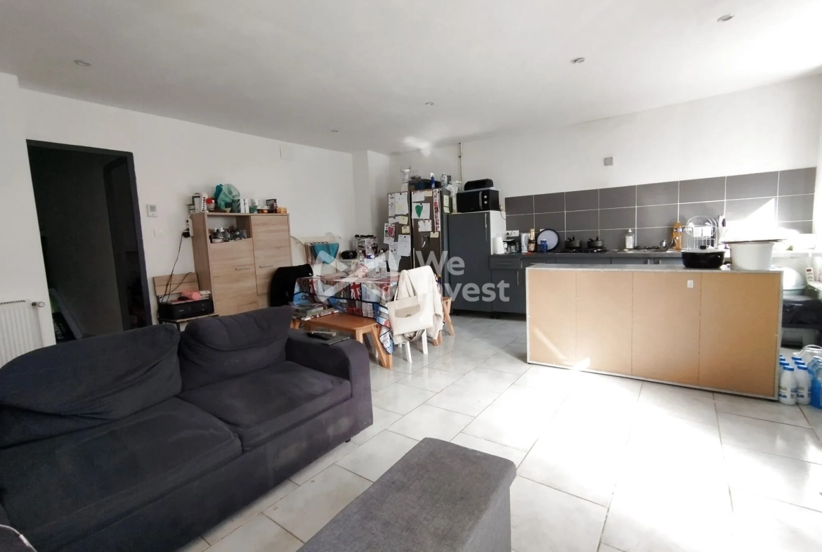 Investissement immobilier à Fourmies - Immeuble de rapport avec 3 appartements loués 