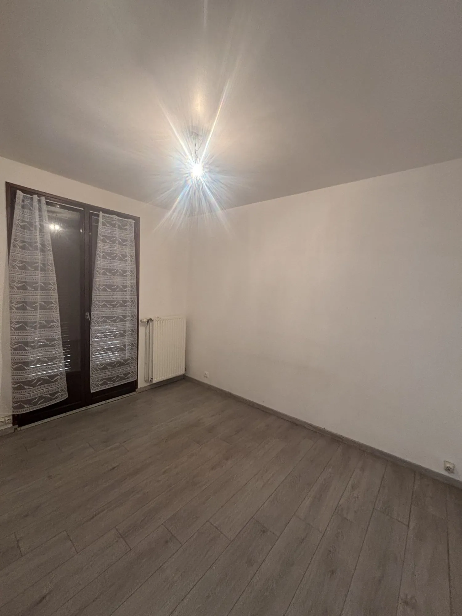 Maison individuelle à Ailly-sur-Noye avec terrain et garage 