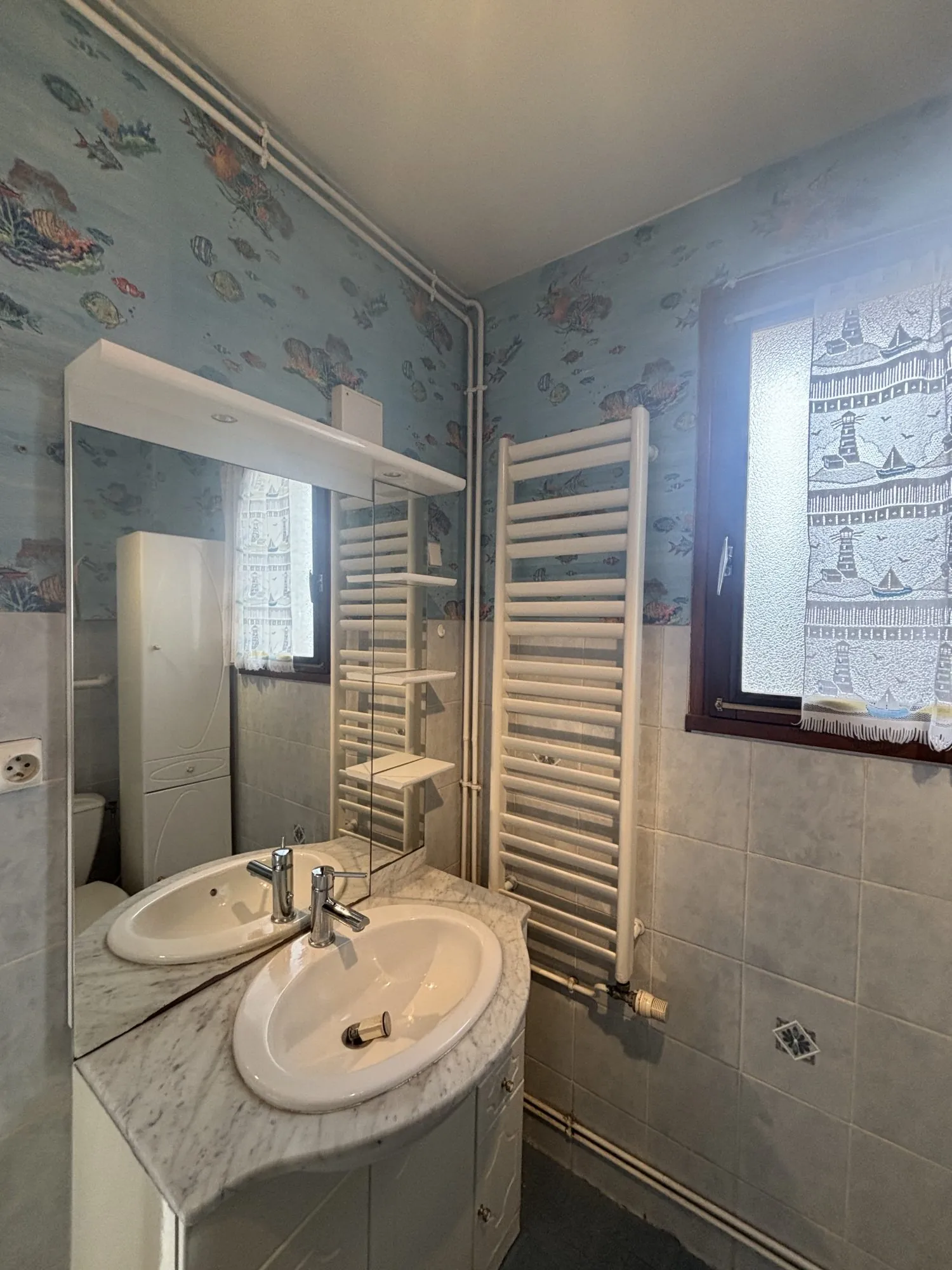 Maison individuelle à Ailly-sur-Noye avec terrain et garage 