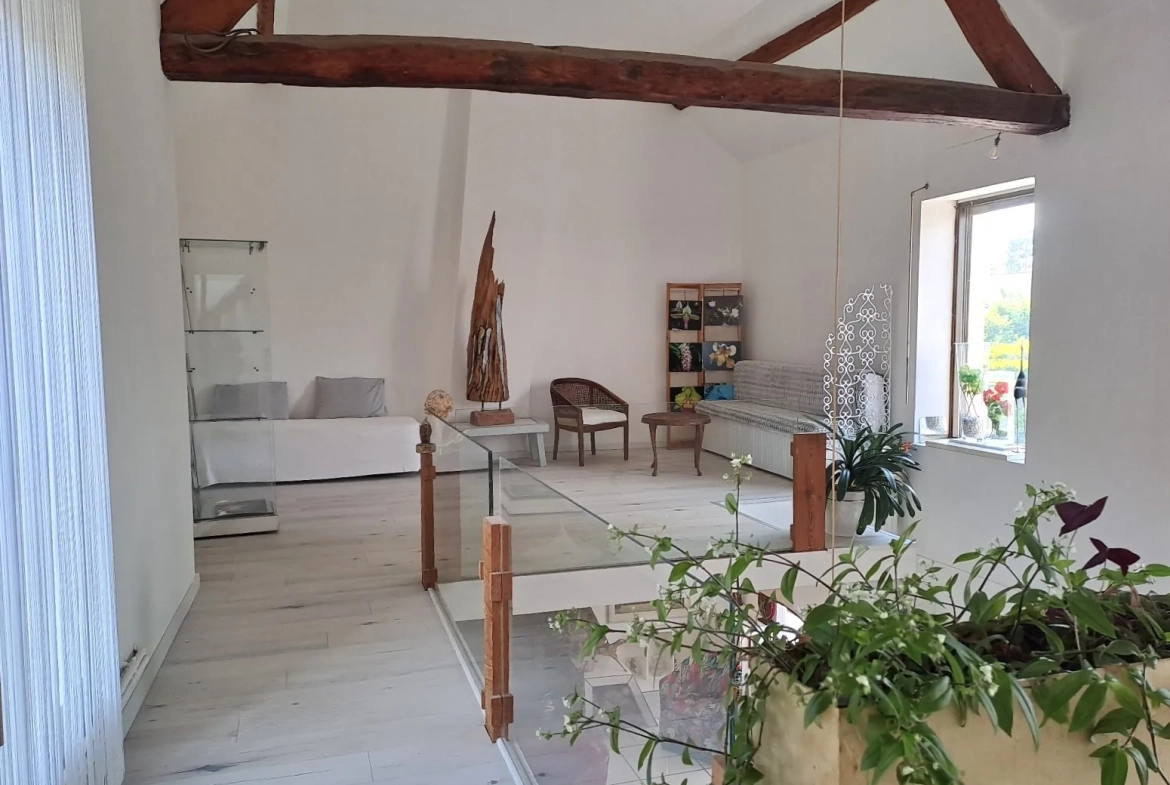 Maison ancienne avec charme moderne, 6 pièces à Dourdan - Proche Paris 