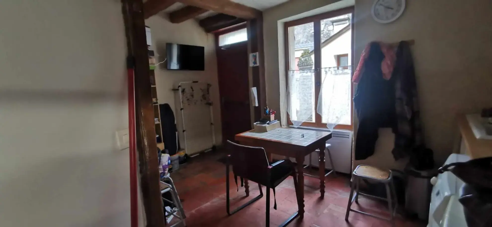 Maison de village de 86 m² avec potentiel de fusion à Jupilles 