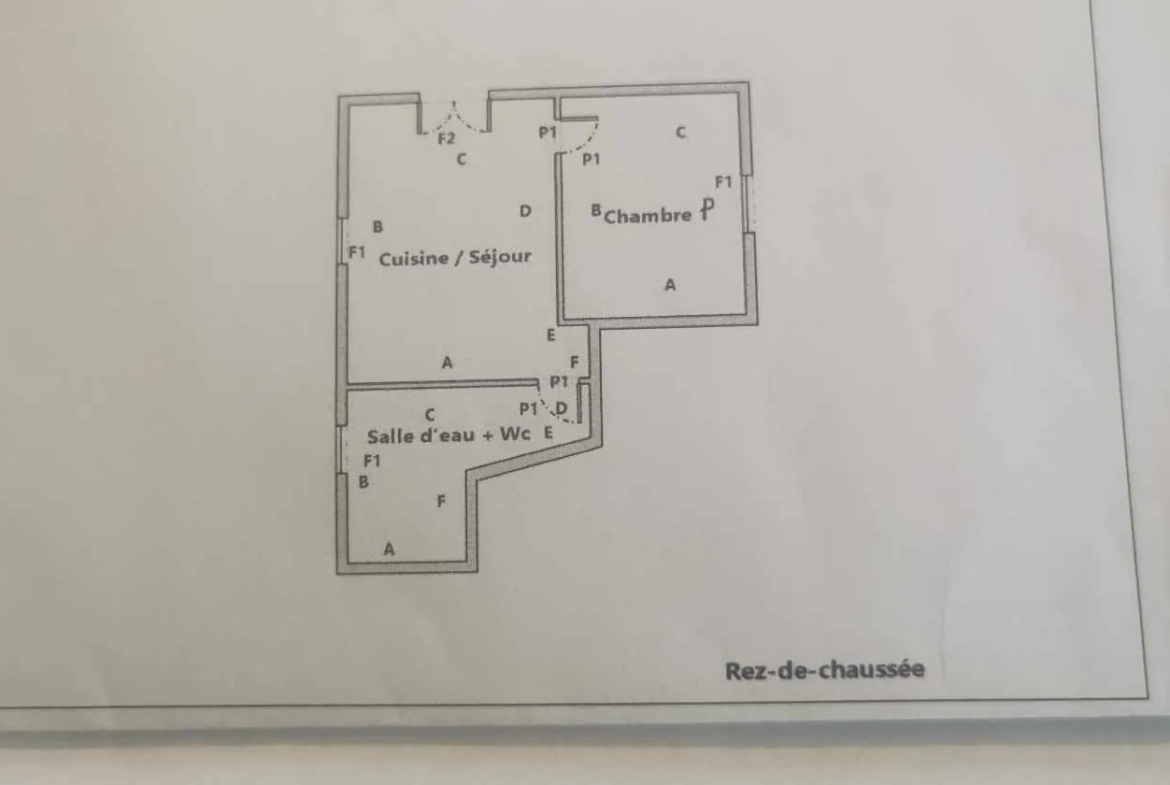 Maison de village de 86 m² avec potentiel de fusion à Jupilles 