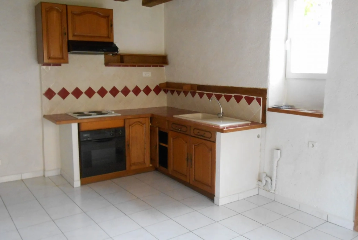 Maison de village de 86 m² avec potentiel de fusion à Jupilles 