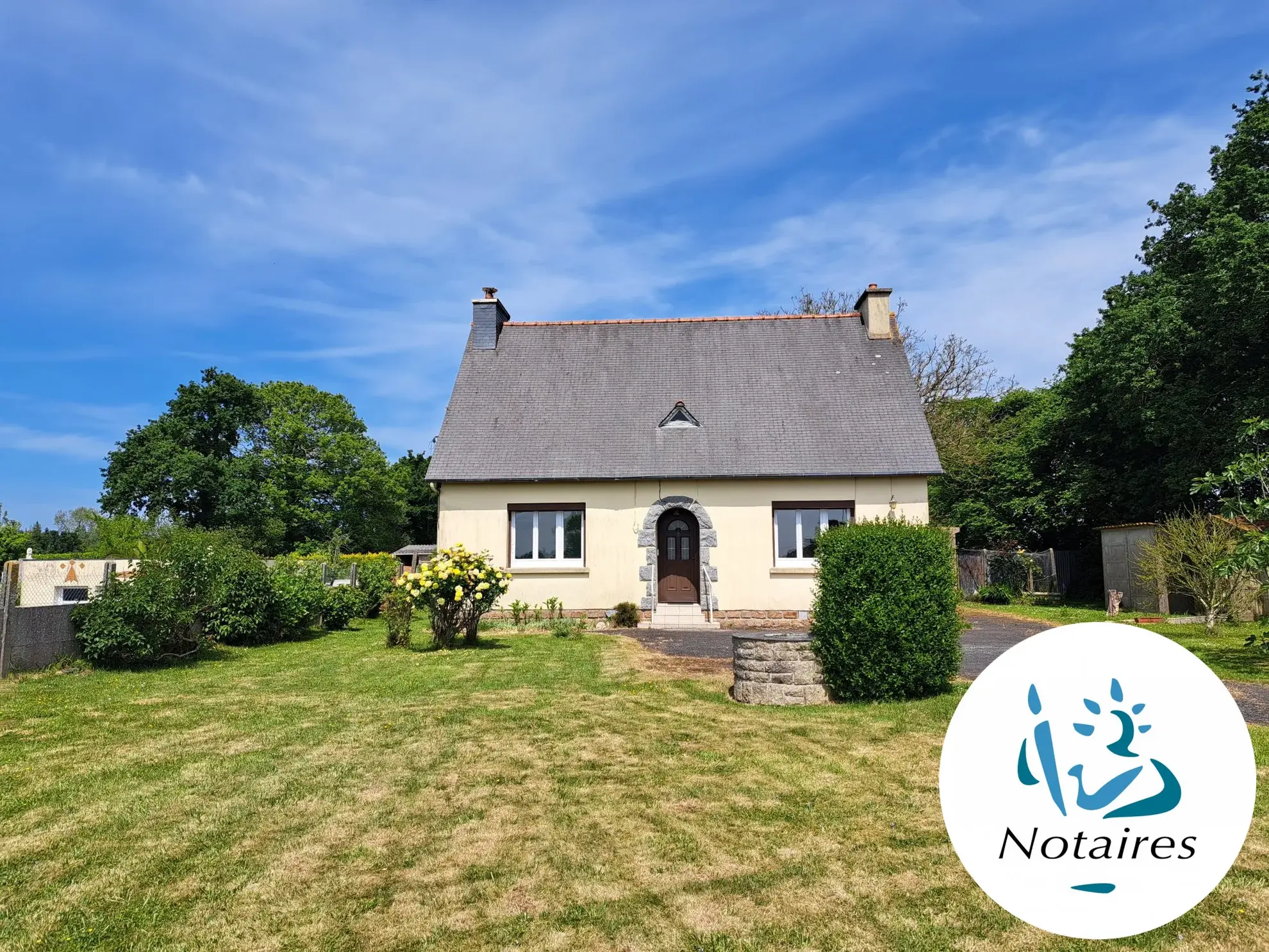 Maison à Vendre à Cavan avec Jardin et Garage - 3 Chambres 
