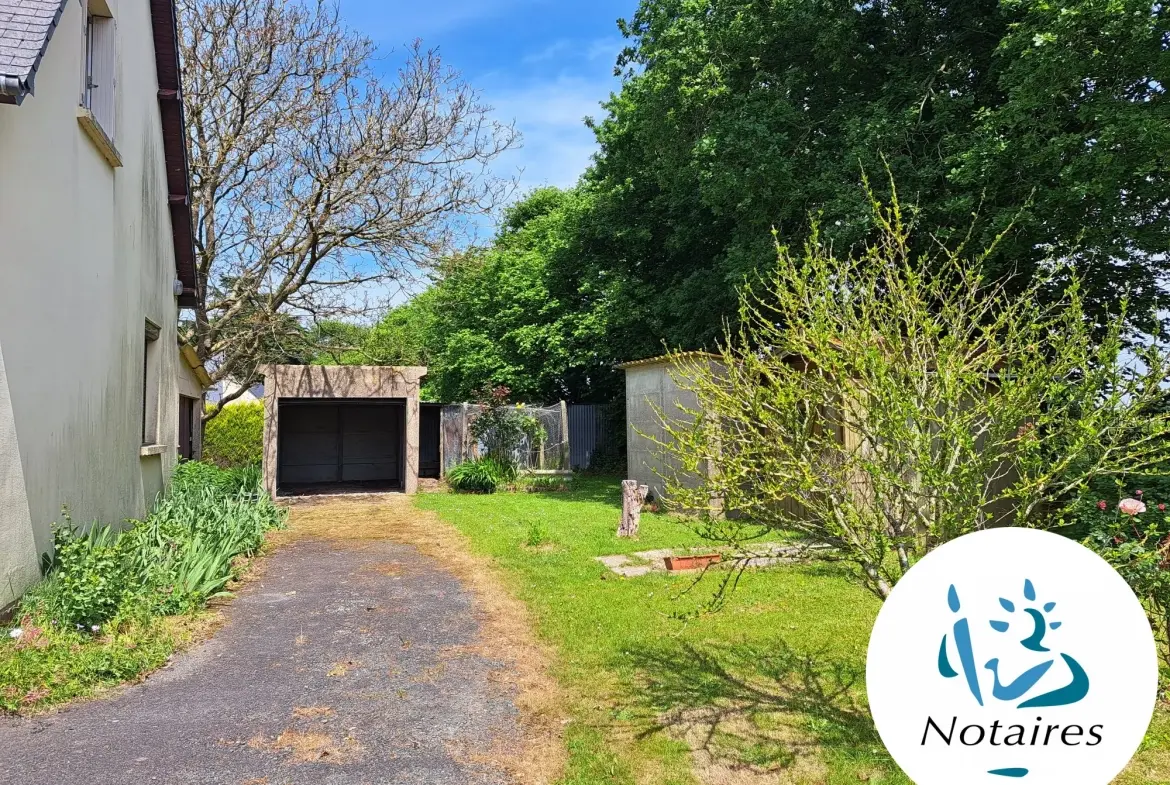 Maison à Vendre à Cavan avec Jardin et Garage - 3 Chambres 