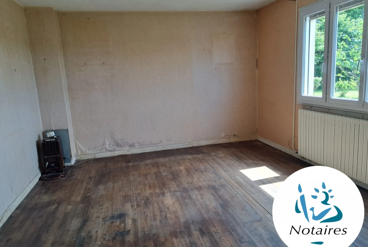 Maison à Vendre à Cavan avec Jardin et Garage - 3 Chambres 