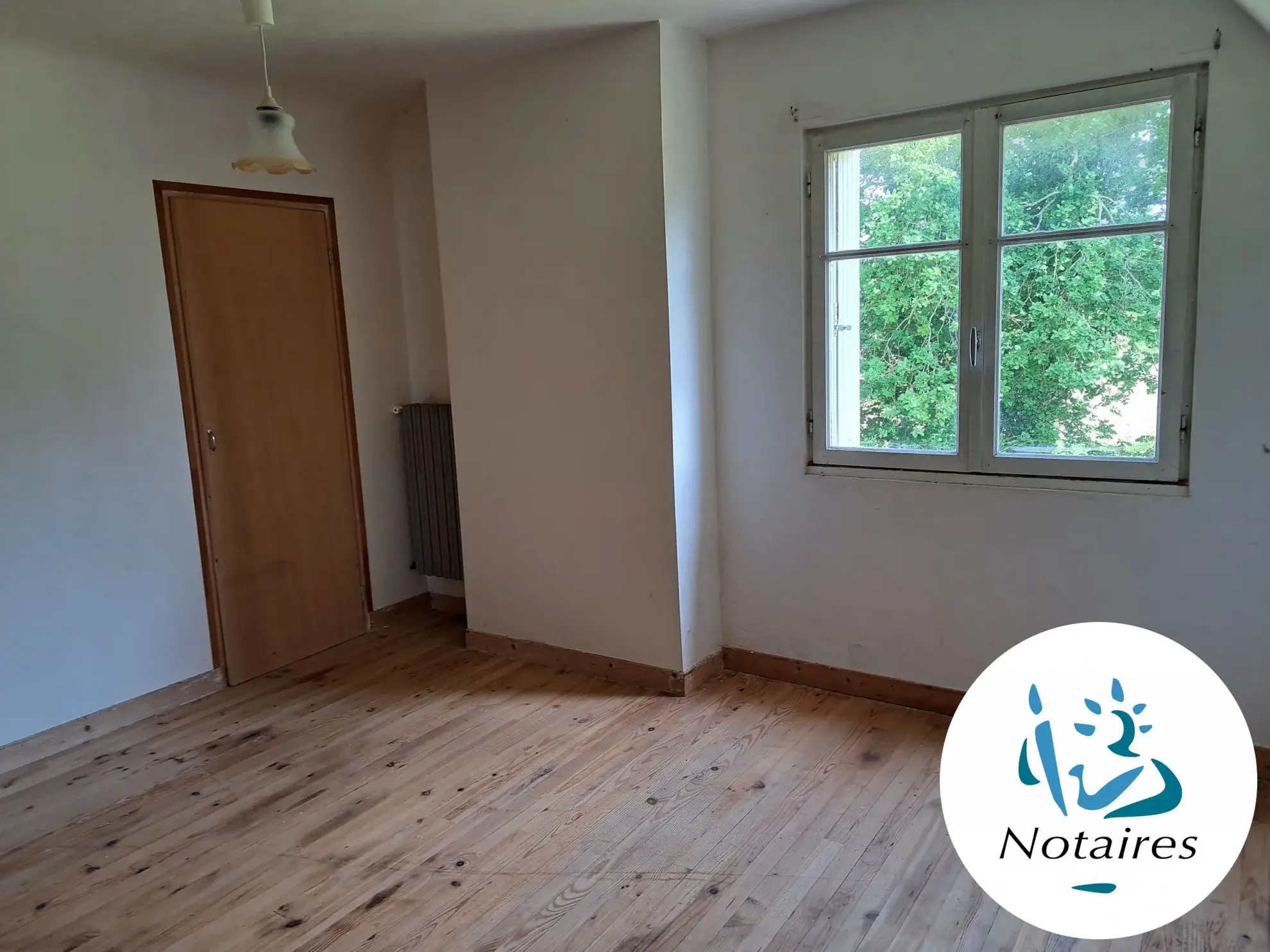 Maison à Vendre à Cavan avec Jardin et Garage - 3 Chambres 