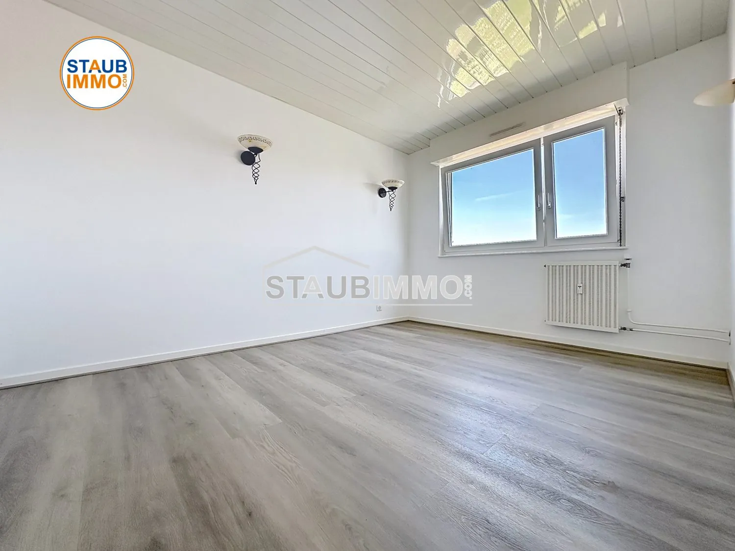 Appartement 3 pièces de 65 m² avec balcon à Huningue, secteur calme et proche Basel 
