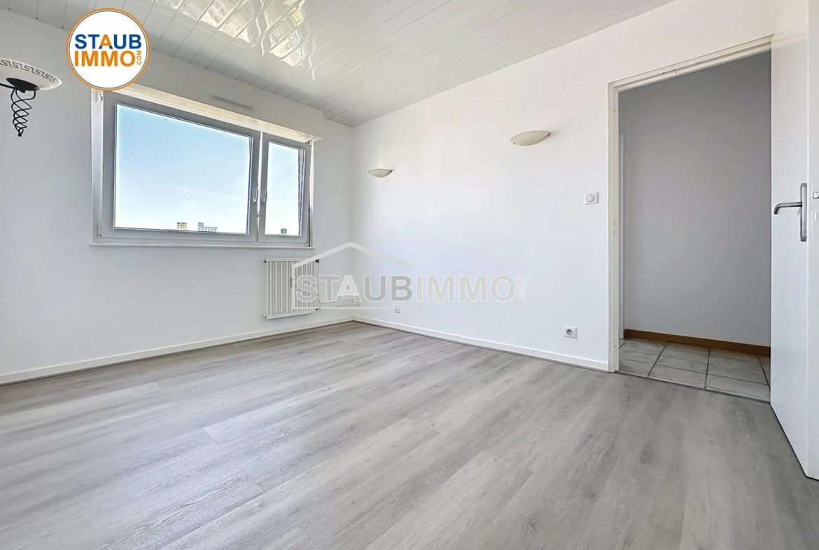 Appartement 3 pièces de 65 m² avec balcon à Huningue, secteur calme et proche Basel 
