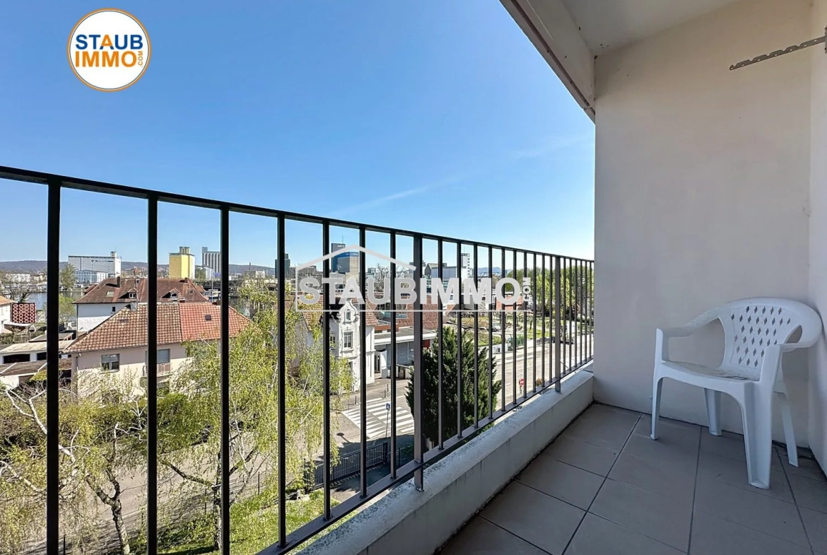 Appartement 3 pièces de 65 m² avec balcon à Huningue, secteur calme et proche Basel 