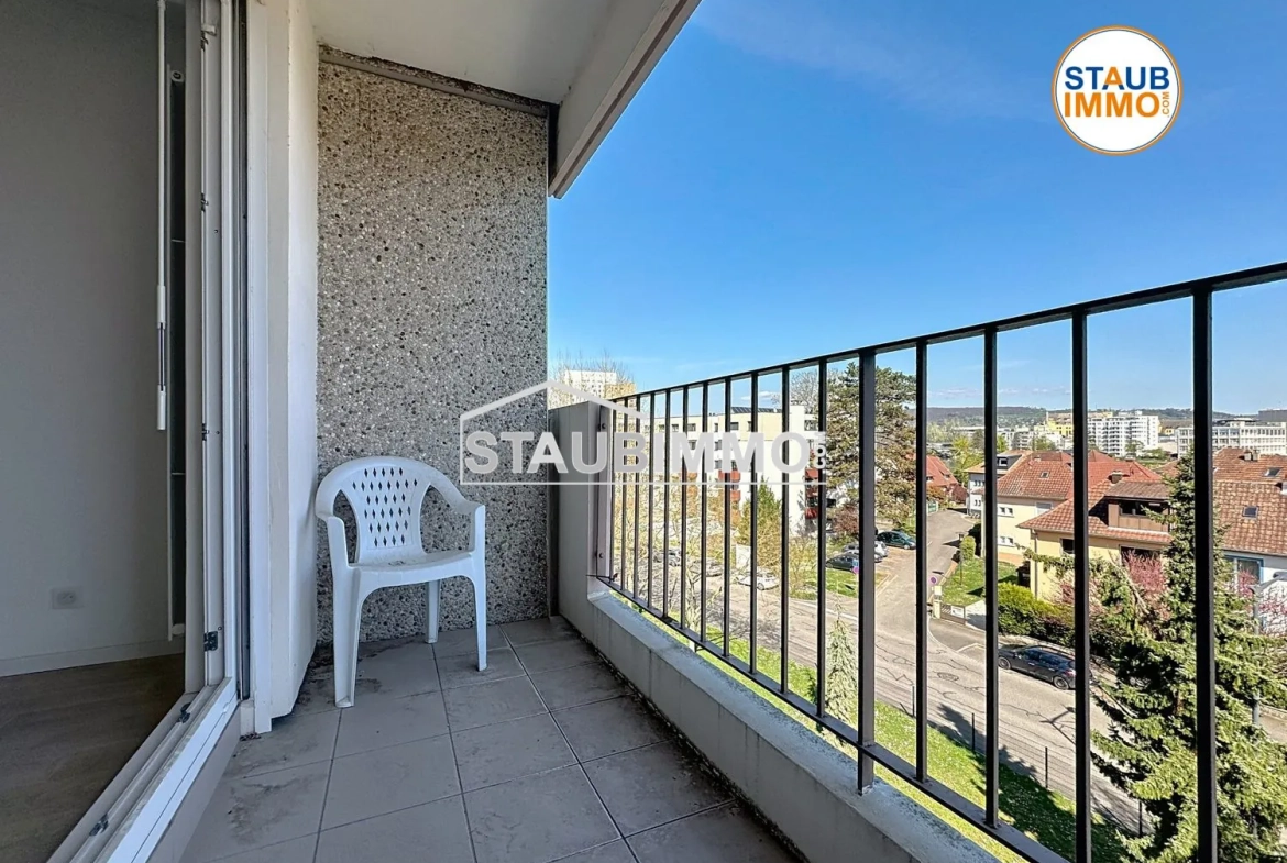 Appartement 3 pièces de 65 m² avec balcon à Huningue, secteur calme et proche Basel 