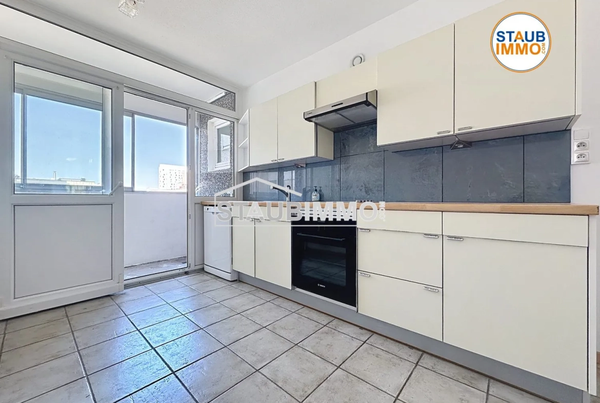 Appartement 3 pièces de 65 m² avec balcon à Huningue, secteur calme et proche Basel 