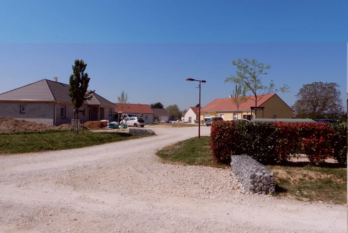 Terrain à vendre à Aumur de 879 m² dans l'Écoquartier du Meix Ravas 