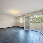 À vendre studio lumineux à Chanteloup-les-Vignes avec terrasse et parking