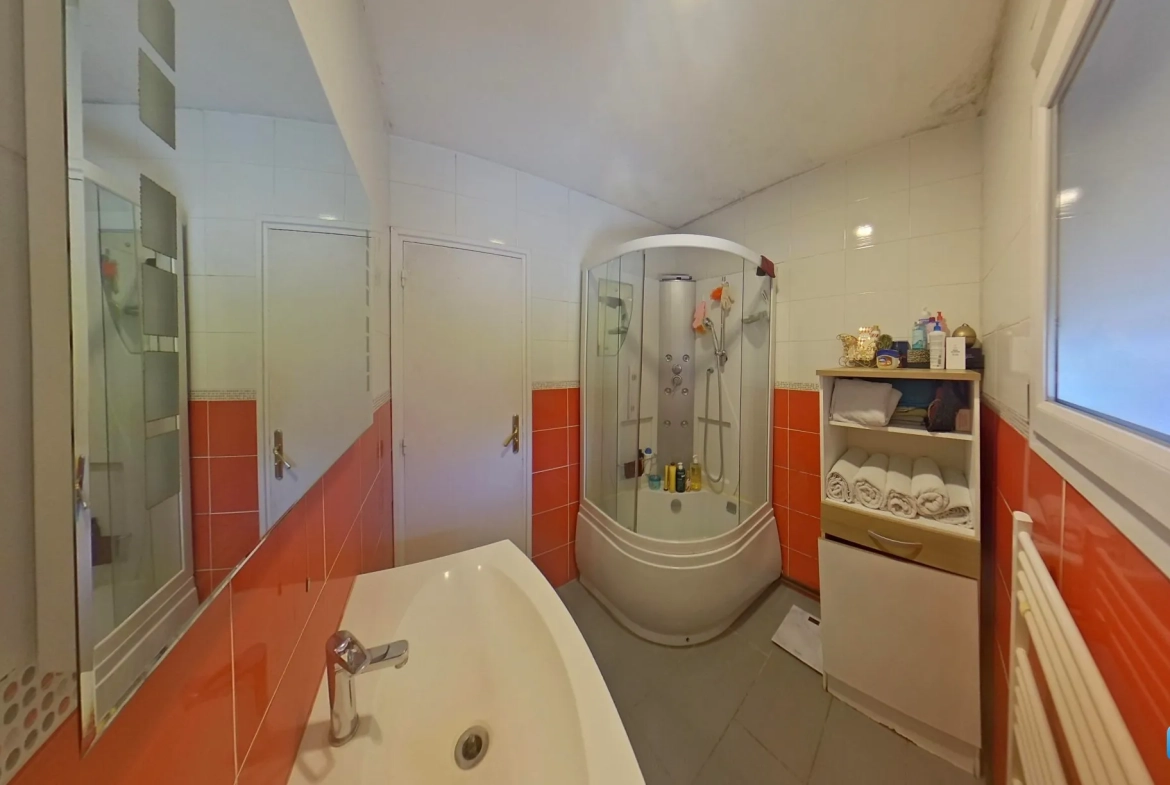 Maison 4 Chambres avec Jardin à Roubaix - Visite Virtuelle Disponible 