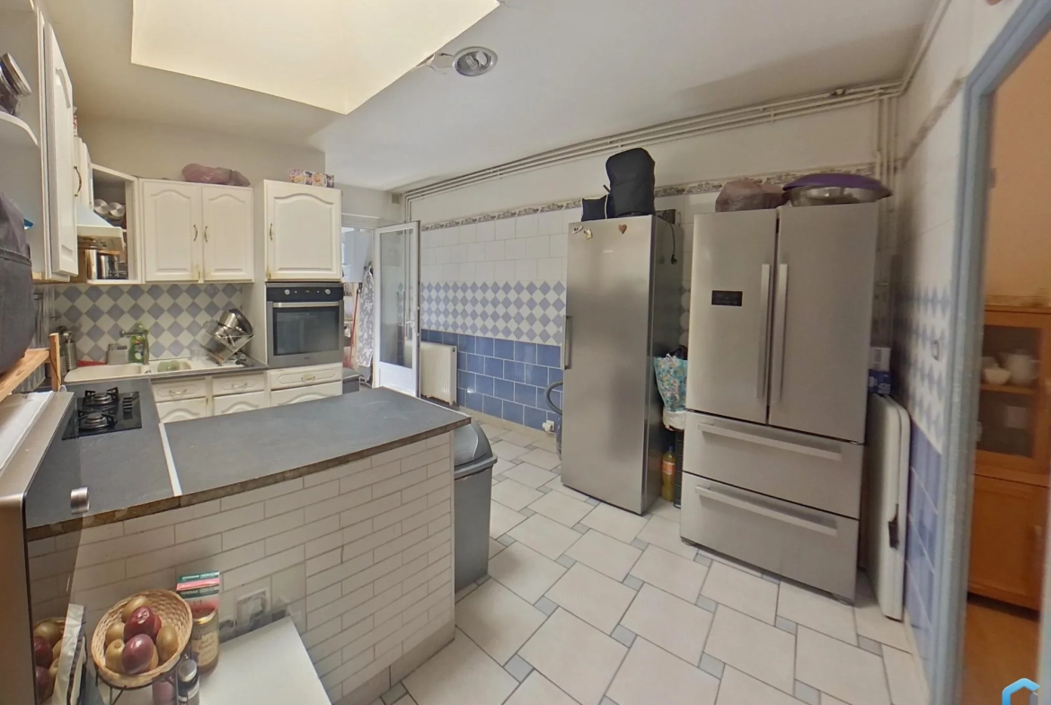 Maison 4 Chambres avec Jardin à Roubaix - Visite Virtuelle Disponible 