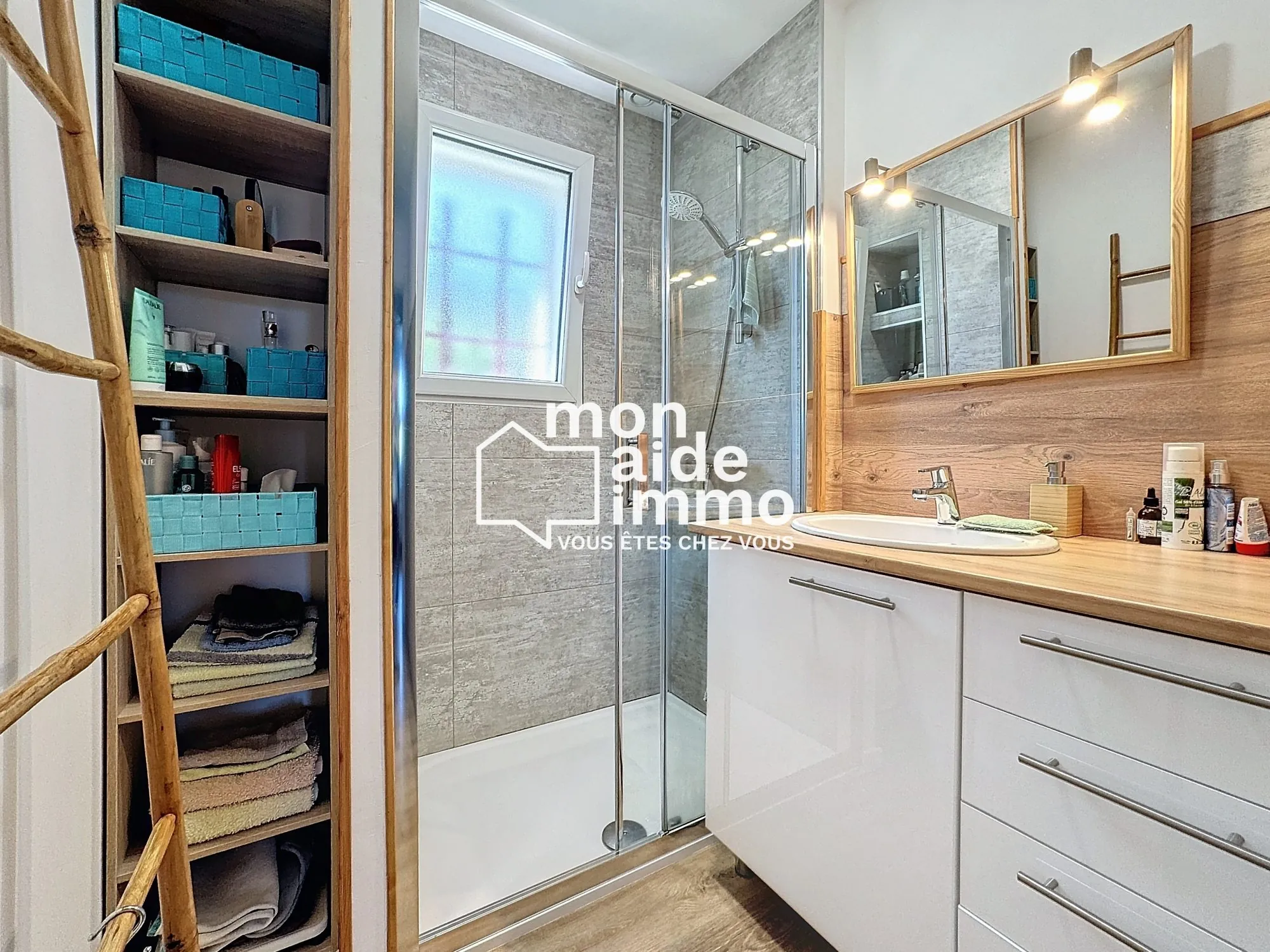 Maison entièrement rénovée avec jardin à Firbeix - 4 chambres et garage 