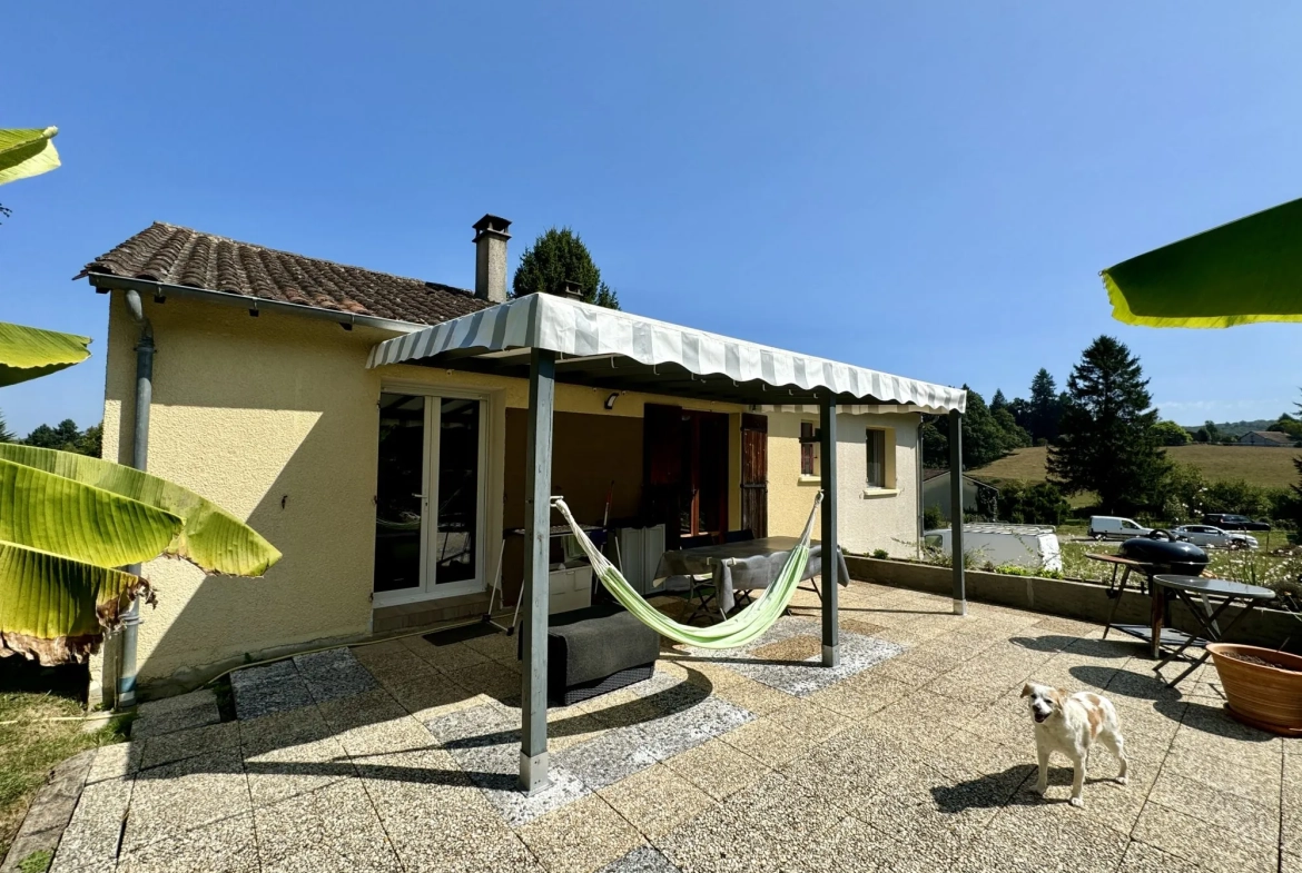 Maison entièrement rénovée avec jardin à Firbeix - 4 chambres et garage 
