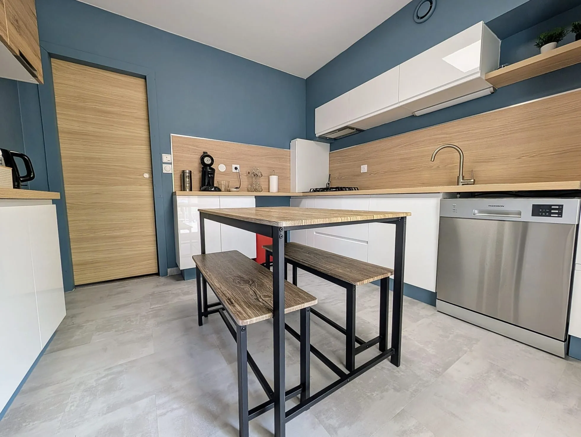 Maison entièrement rénovée avec jardin à Firbeix - 4 chambres et garage 
