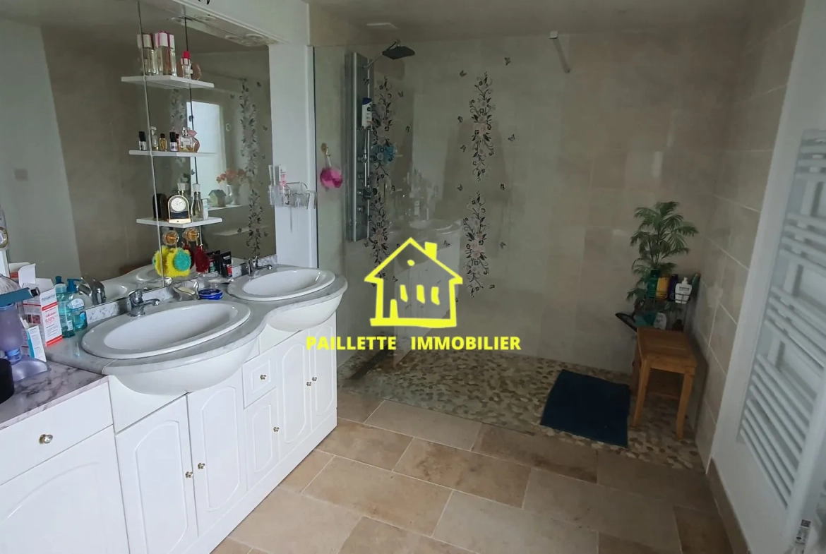 Maison individuelle à Valmont – 130 m², 3 chambres, grand terrain, à vendre en campagne 