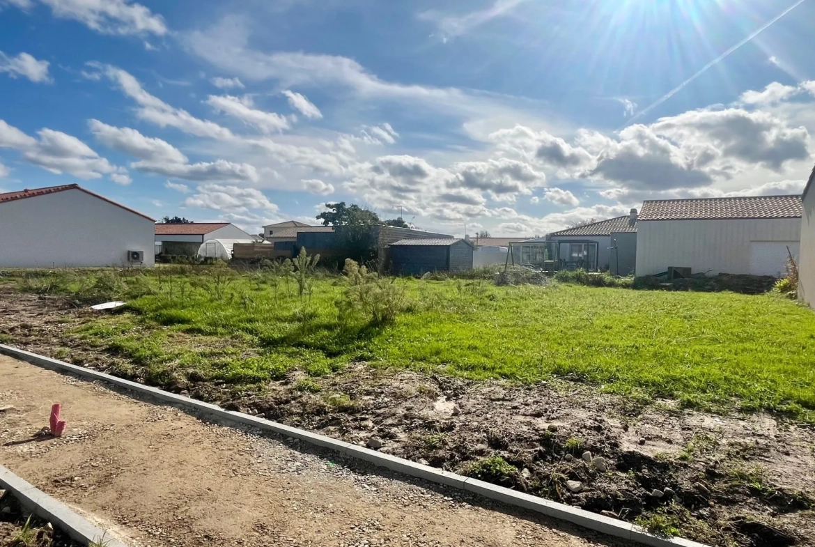 Terrain constructible viabilisé de 426 m² à Bois-de-Céné 