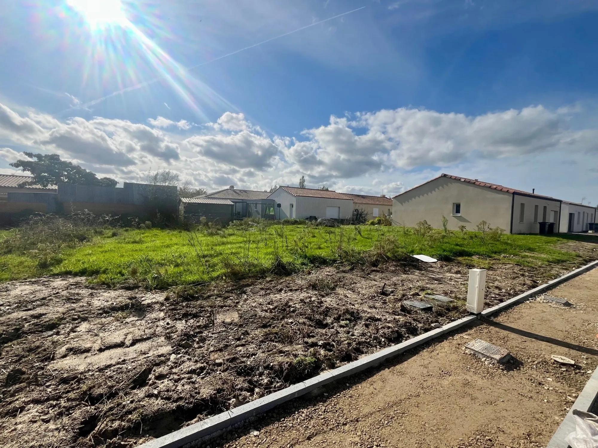 Terrain constructible viabilisé de 426 m² à Bois-de-Céné 