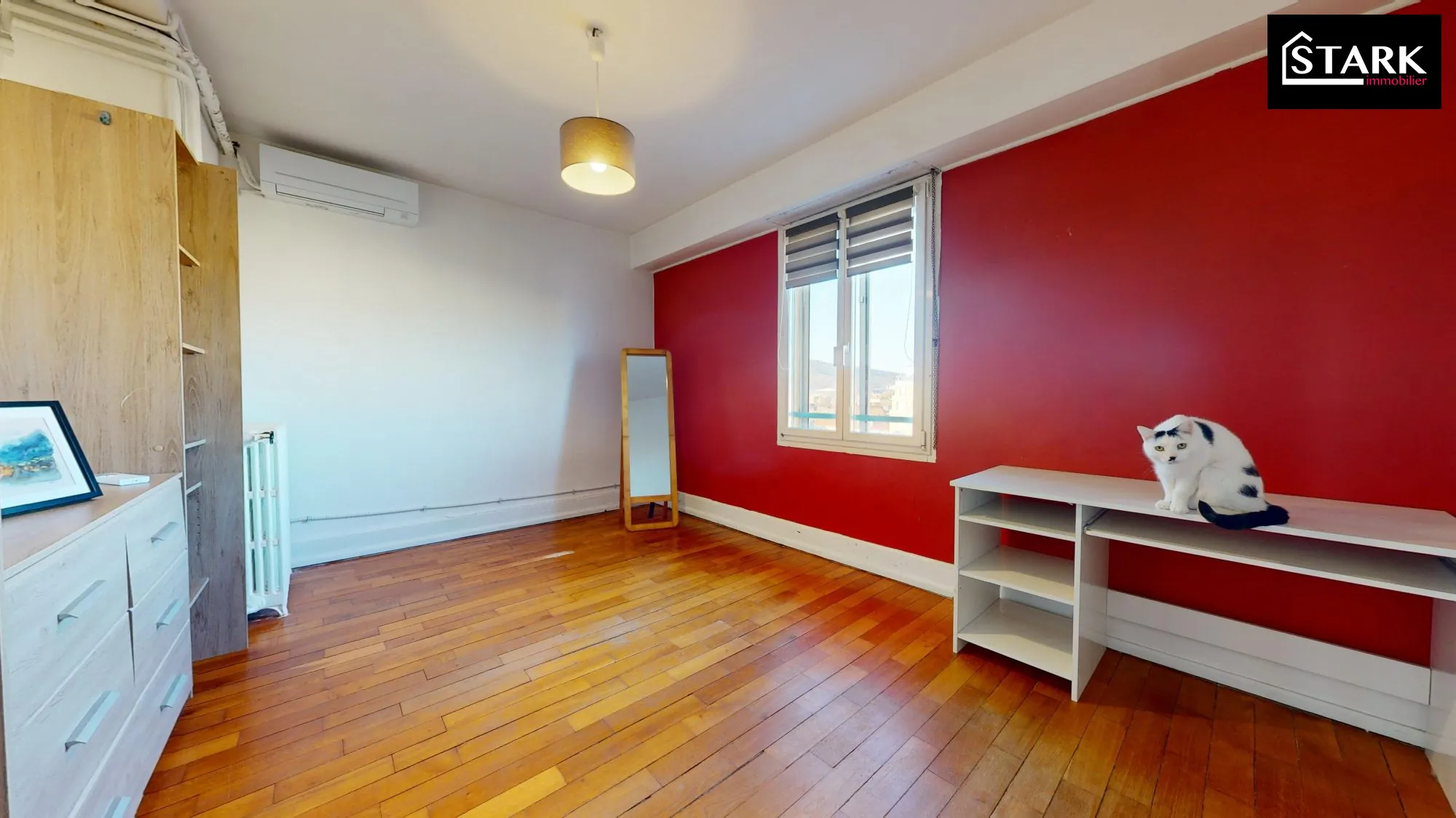 Appartement T4 lumineux avec balcon et cave à Belfort, proximité centre-ville 