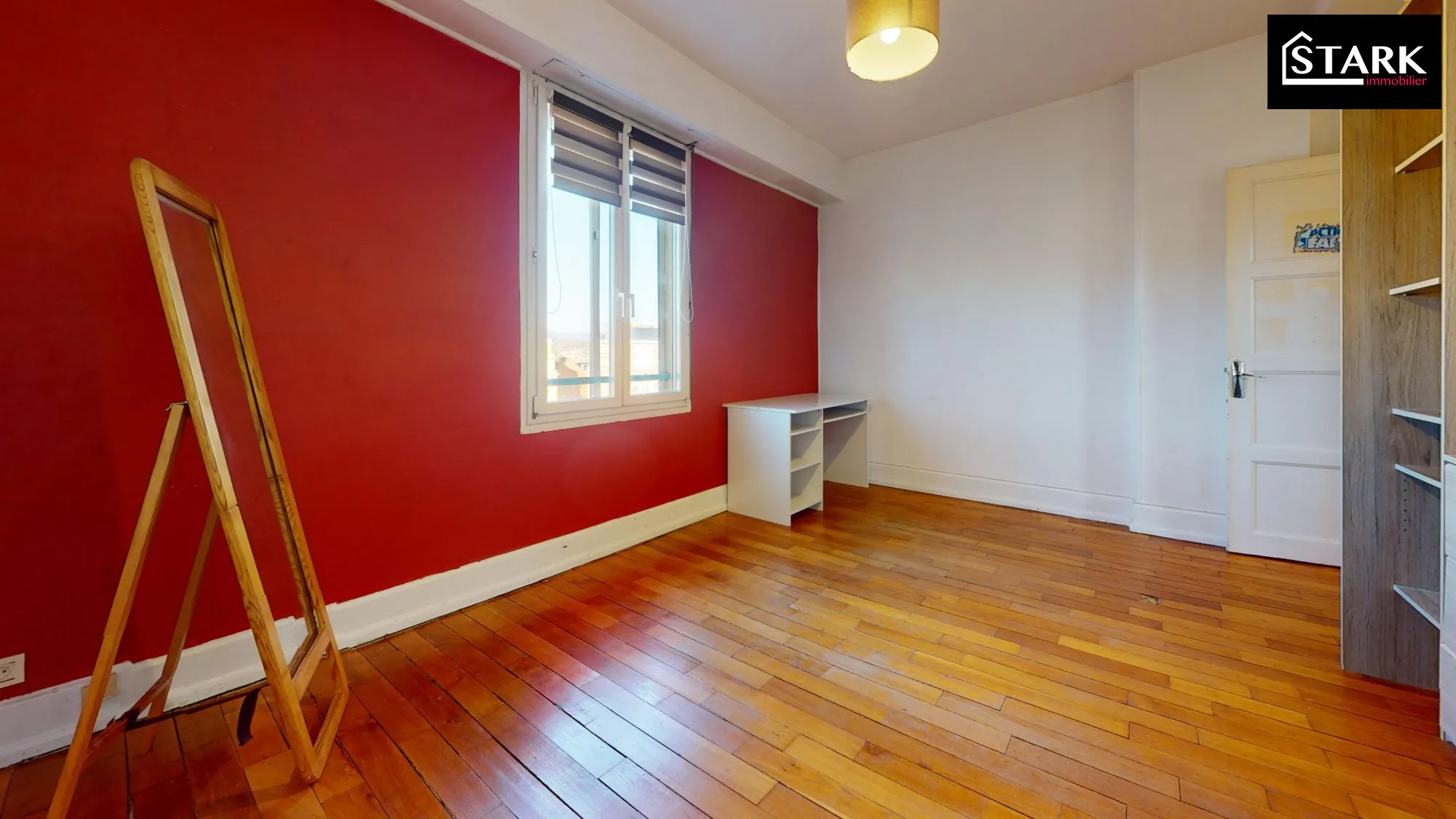 Appartement T4 lumineux avec balcon et cave à Belfort, proximité centre-ville 