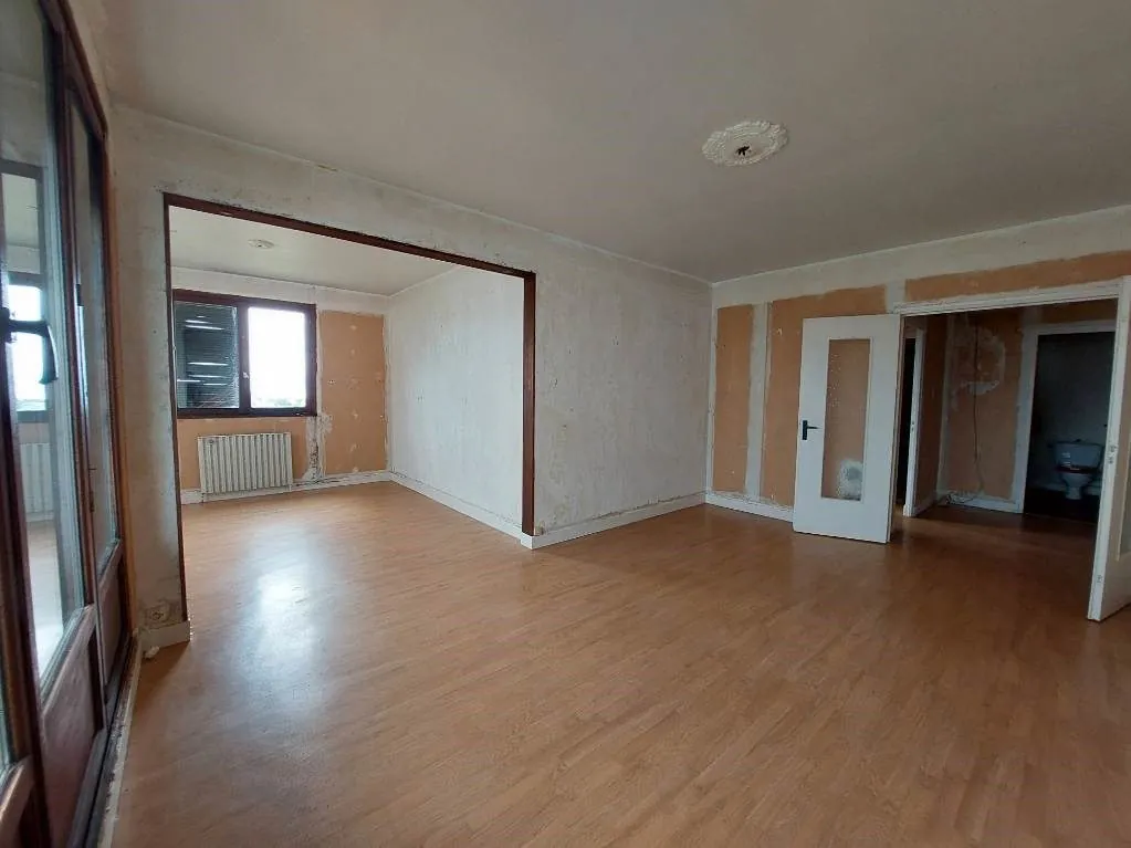 Appartement 92 m² avec vue mer et garage à Donville-les-Bains 