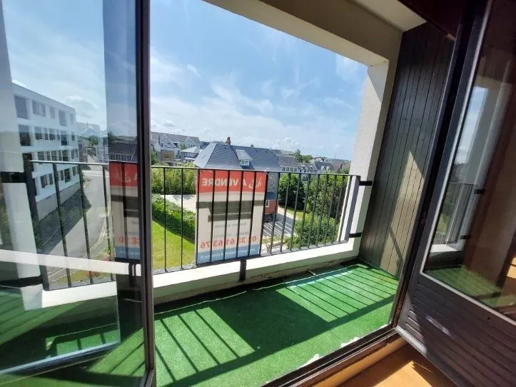 Appartement 92 m² avec vue mer et garage à Donville-les-Bains 