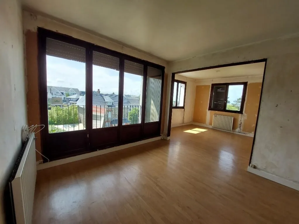 Appartement 92 m² avec vue mer et garage à Donville-les-Bains 