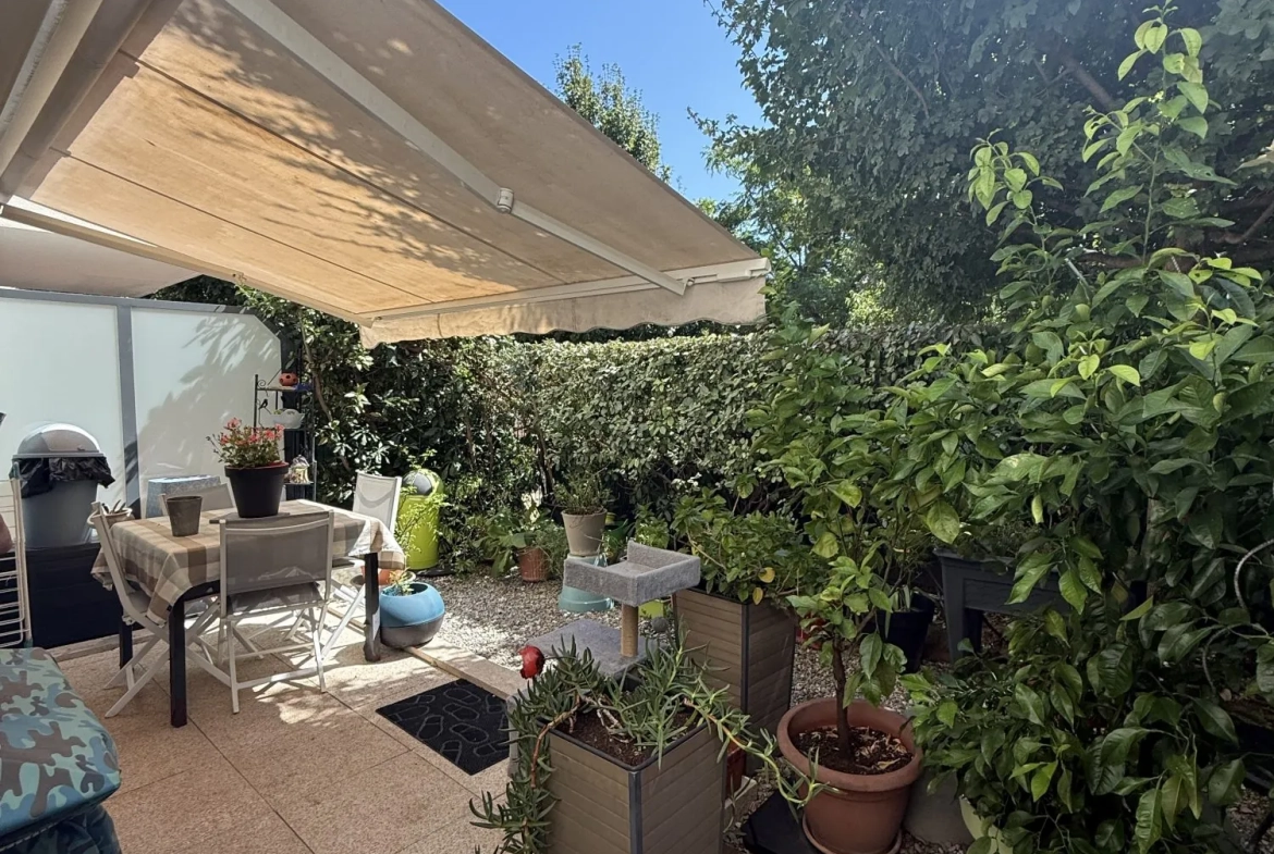 Charmant T2 avec terrasse dans résidence sécurisée à Draguignan 
